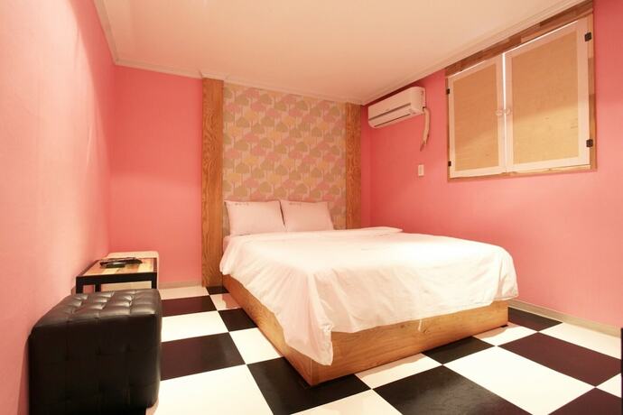 Imagen de la habitación del Hotel Goyang Hyu. Foto 27