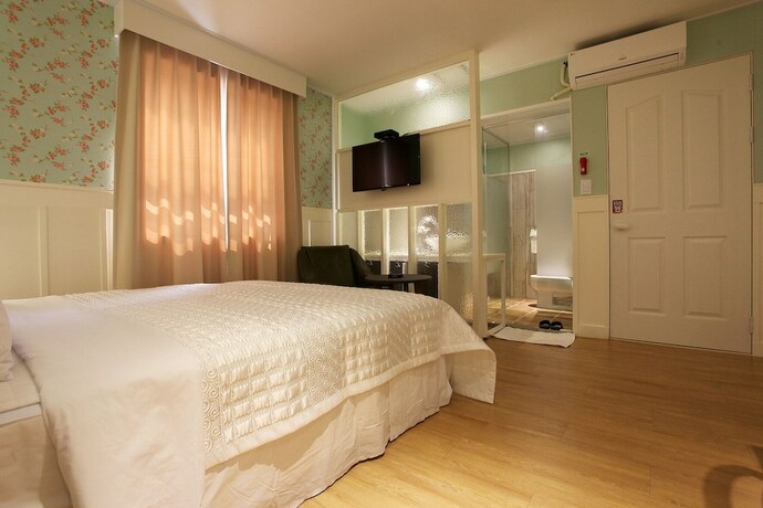Imagen de la habitación del Hotel Goyang Lin. Foto 26