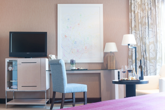 Imagen de la habitación del Hotel Gpro Valparaiso Palace and Spa. Foto 9