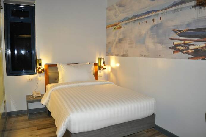 Imagen de la habitación del Hotel Gq Plaza. Foto 20