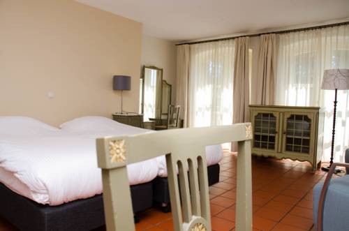 Imagen de la habitación del Hotel Graaf Bernstorff. Foto 10