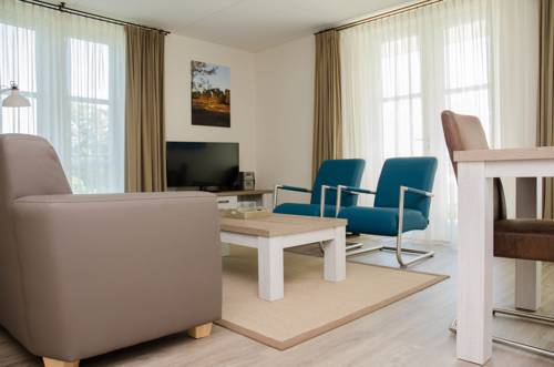 Imagen de la habitación del Hotel Graaf Bernstorff. Foto 12