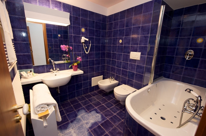 Imagen de la habitación del Hotel Graal. Foto 5