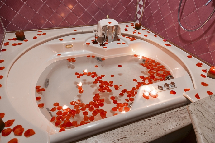 Imagen de la habitación del Hotel Graal. Foto 8