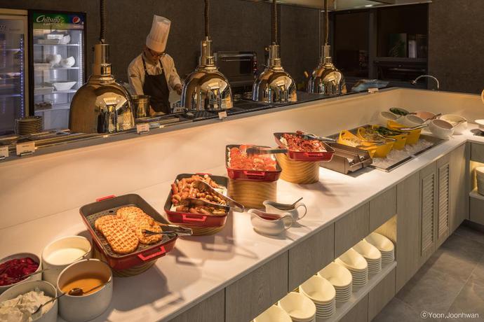 Imagen del bar/restaurante del Hotel Grab The Ocean Songdo. Foto 4