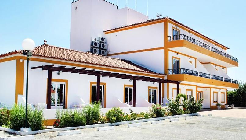 Imagen de los exteriores del Hotel Graça. Foto 7