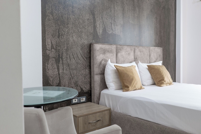 Imagen de la habitación del Hotel Grace Corner. Foto 13