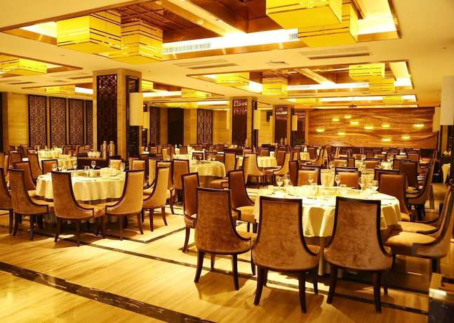 Imagen del bar/restaurante del Hotel Grace Hotel,optics Valley. Foto 3