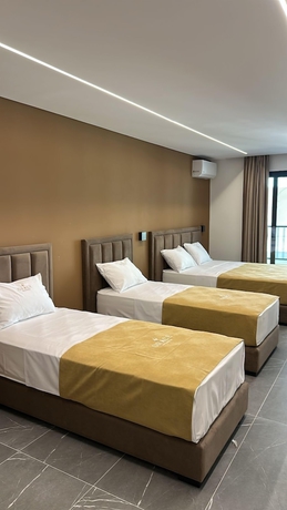 Imagen de la habitación del Hotel Grace, Sarande. Foto 6