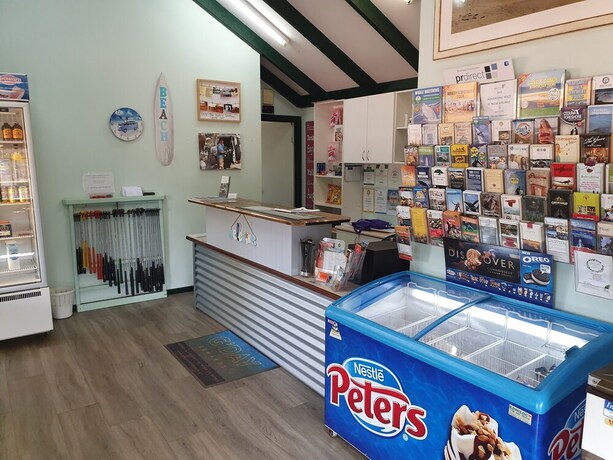 Imagen de los interiores del Hotel Gracetown Caravan Park. Foto 38