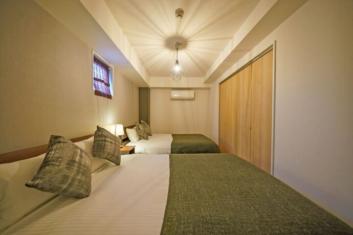 Imagen de la habitación del Hotel Gracia. Foto 16