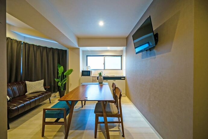 Imagen de la habitación del Hotel Gracia. Foto 20
