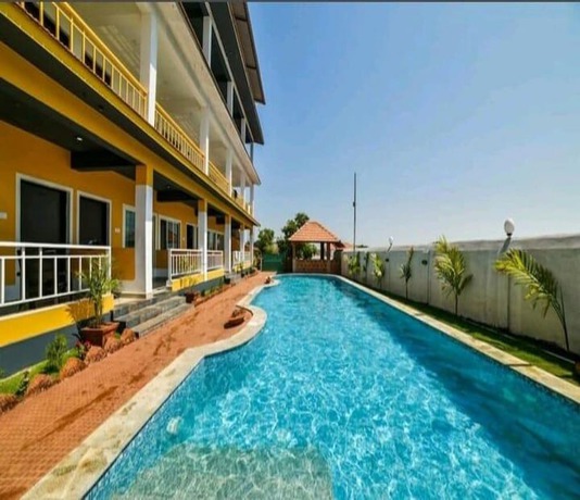 Imagen de la piscina del Hotel Gracias Cafe and Resort. Foto 18