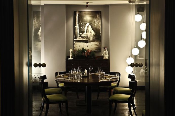 Imagen del bar/restaurante del Hotel Gracie Art 798. Foto 10