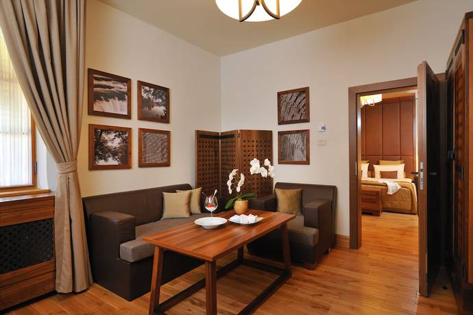 Imagen de la habitación del Hotel Grad Otocec Relais and Châteaux. Foto 7