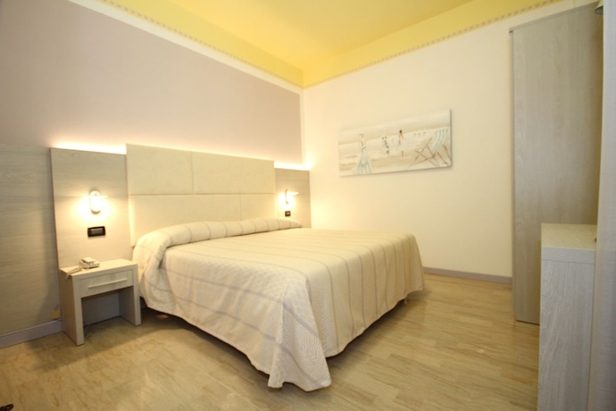 Imagen de la habitación del Hotel Grado, Bellaria-Igea Marina. Foto 7