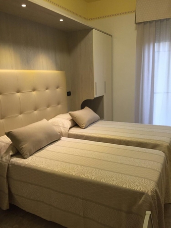 Imagen de la habitación del Hotel Grado, Bellaria-Igea Marina. Foto 12