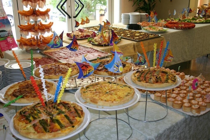 Imagen del bar/restaurante del Hotel Grado, Bellaria-Igea Marina. Foto 4