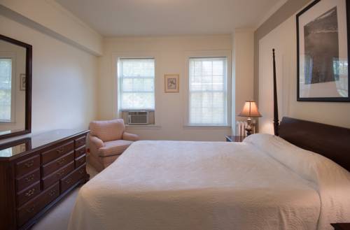 Imagen de la habitación del Hotel Graduate Evanston. Foto 3