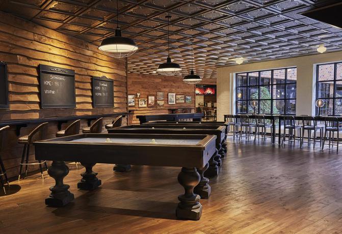 Imagen de los interiores del Hotel Graduate Minneapolis. Foto 10