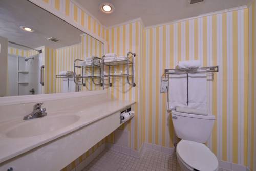 Imagen de la habitación del Hotel Graduate State College. Foto 12