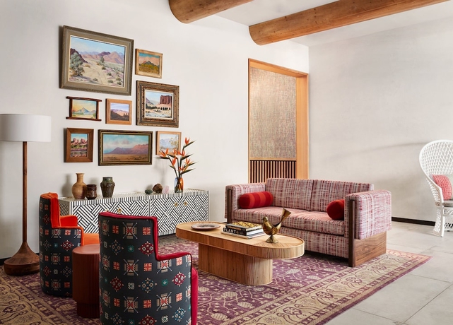Imagen de los interiores del Hotel Graduate Tucson. Foto 12