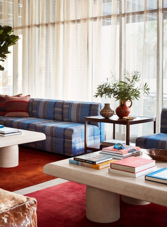 Imagen de los interiores del Hotel Graduate Tucson. Foto 13