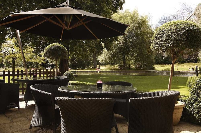 Imagen del bar/restaurante del Hotel Graduate by Hilton Cambridge. Foto 3