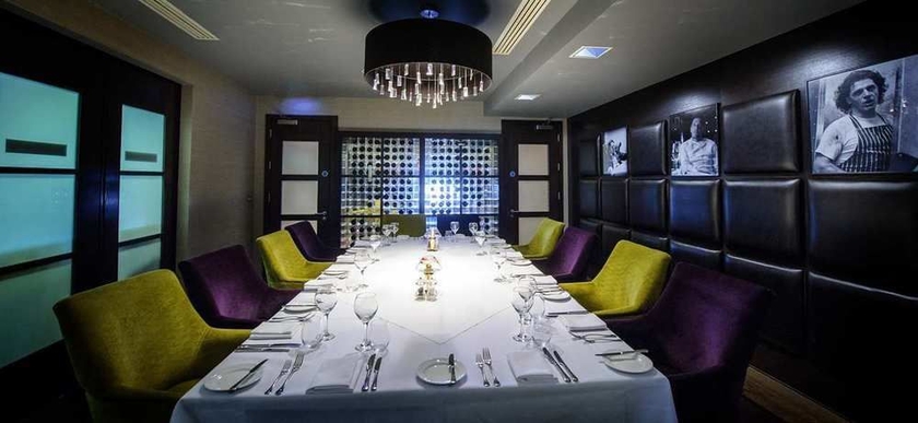 Imagen del bar/restaurante del Hotel Graduate by Hilton Cambridge. Foto 4