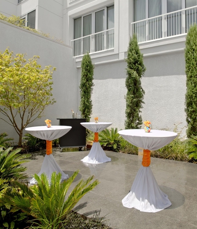 Imagen de los interiores del Hotel Graduate by Hilton Dallas. Foto 10