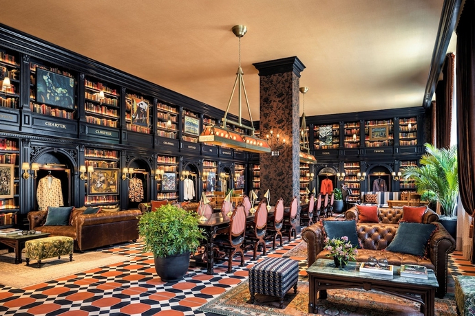 Imagen de los interiores del Hotel Graduate by Hilton Princeton. Foto 19