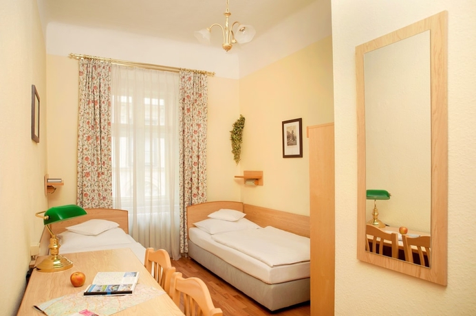 Imagen de la habitación del Hotel Graf Stadion. Foto 8