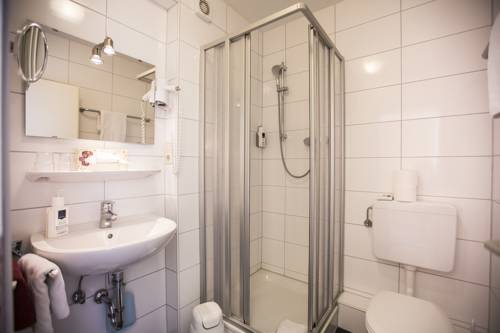 Imagen de la habitación del Hotel Graf Waldersee. Foto 12