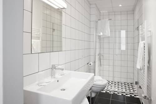 Imagen de la habitación del Hotel Graffalgar. Foto 8