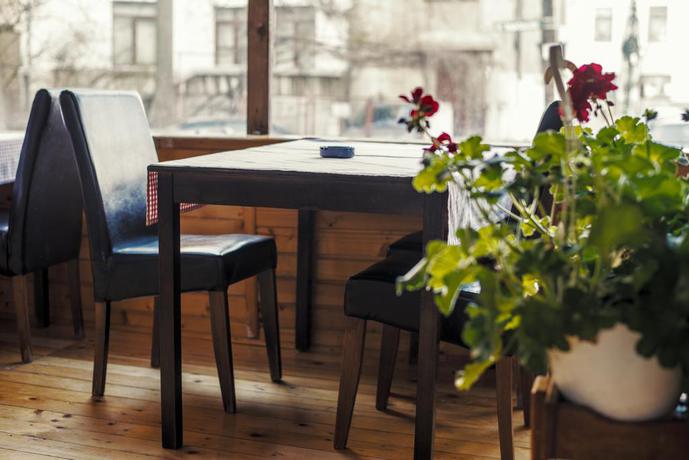 Imagen del bar/restaurante del Hotel Graffiti. Foto 2