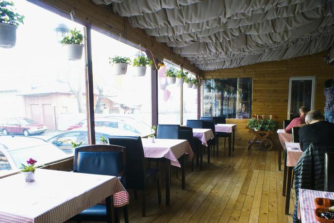 Imagen del bar/restaurante del Hotel Graffiti. Foto 5