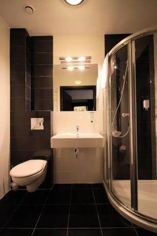 Imagen de la habitación del Hotel Grafit. Foto 9