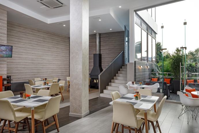 Imagen del bar/restaurante del Hotel Grafit, Sochi. Foto 6