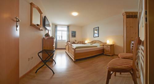 Imagen de la habitación del Hotel Grafs Adler. Foto 3