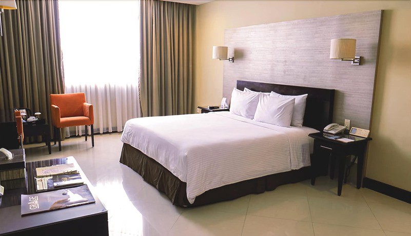 Imagen de la habitación del Hotel Grage Cirebon. Foto 9