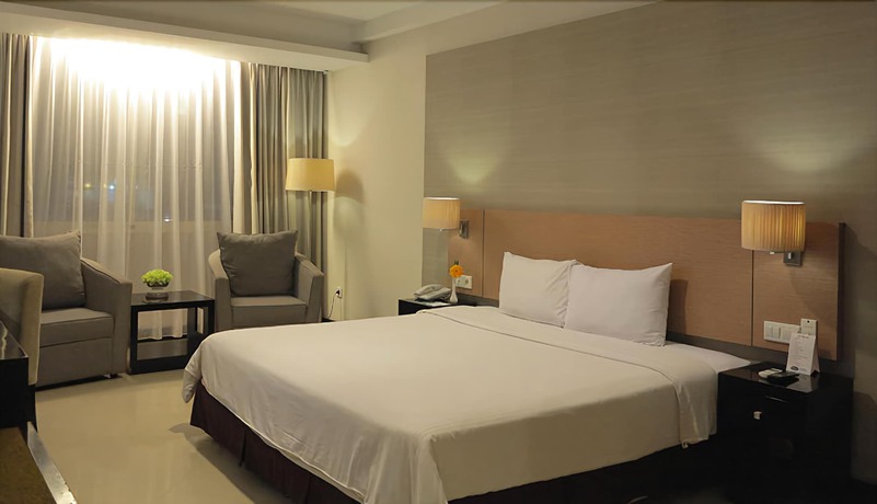 Imagen de la habitación del Hotel Grage Cirebon. Foto 17
