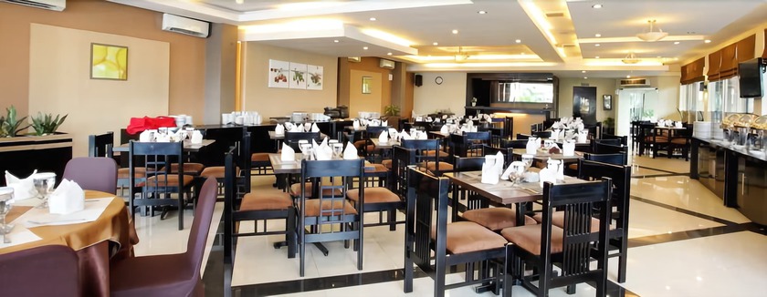 Imagen del bar/restaurante del Hotel Grage Yogyakarta. Foto 2