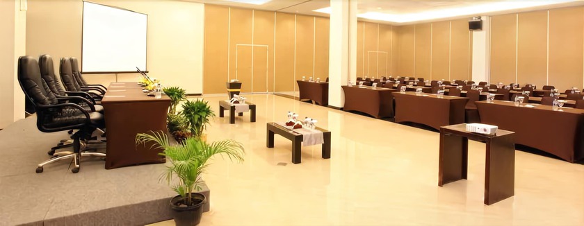 Imagen de los interiores del Hotel Grage Yogyakarta. Foto 14