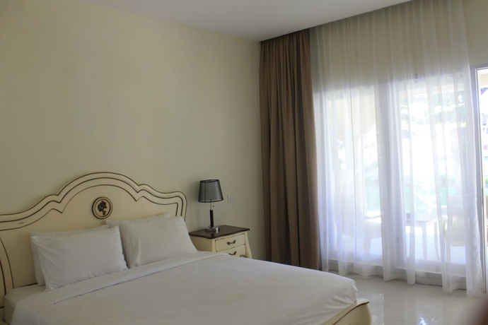Imagen de la habitación del Hotel Graha Ayu. Foto 17