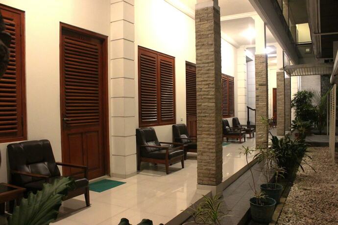 Imagen general del Hotel Graha Kinasih Kotabaru. Foto 7