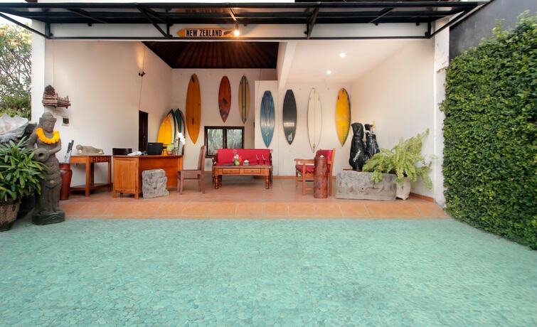 Imagen general del Hotel Graha Madesimon. Foto 16