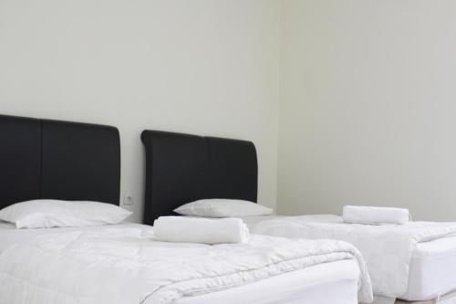 Imagen de la habitación del Hotel Graha Pertiby. Foto 5