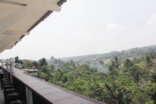 Imagen general del Hotel Graha Pertiby. Foto 4