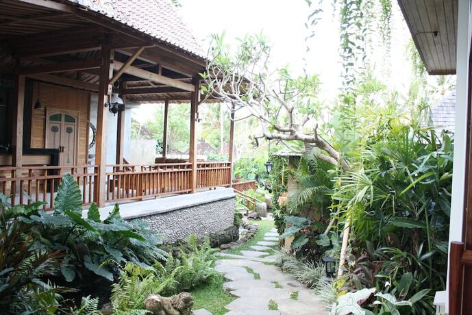 Imagen general del Hotel Graha Sandat Villas By Pramana Villas - Chse Certified. Foto 14