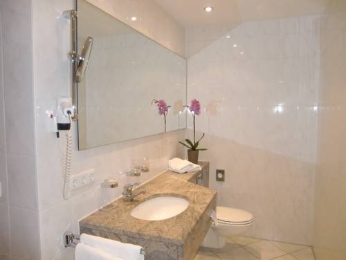 Imagen de la habitación del Hotel Grainauer Hof. Foto 16